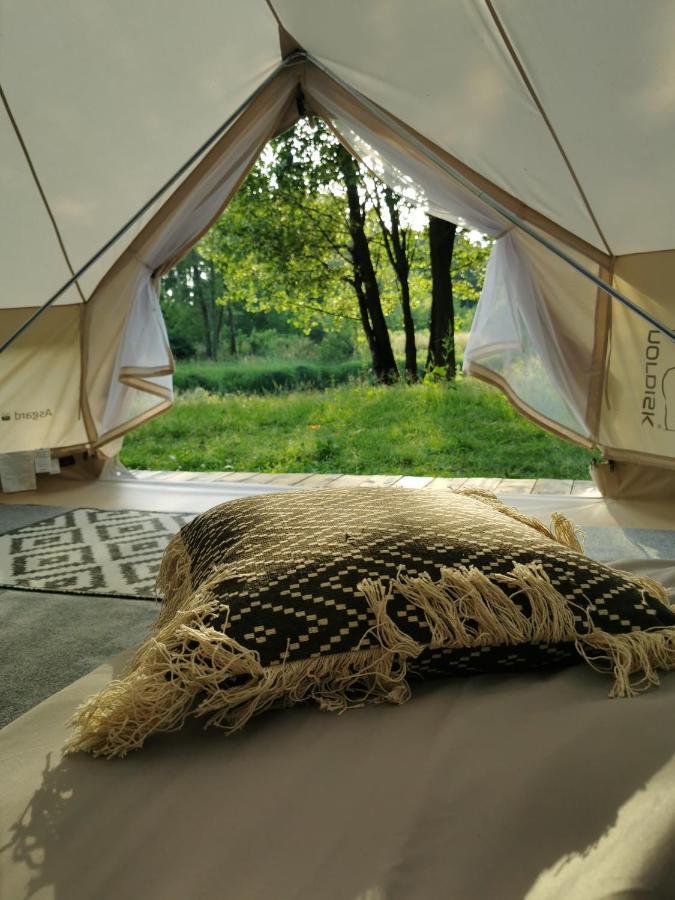 Glamping Kaliska Hotel Lochow Luaran gambar