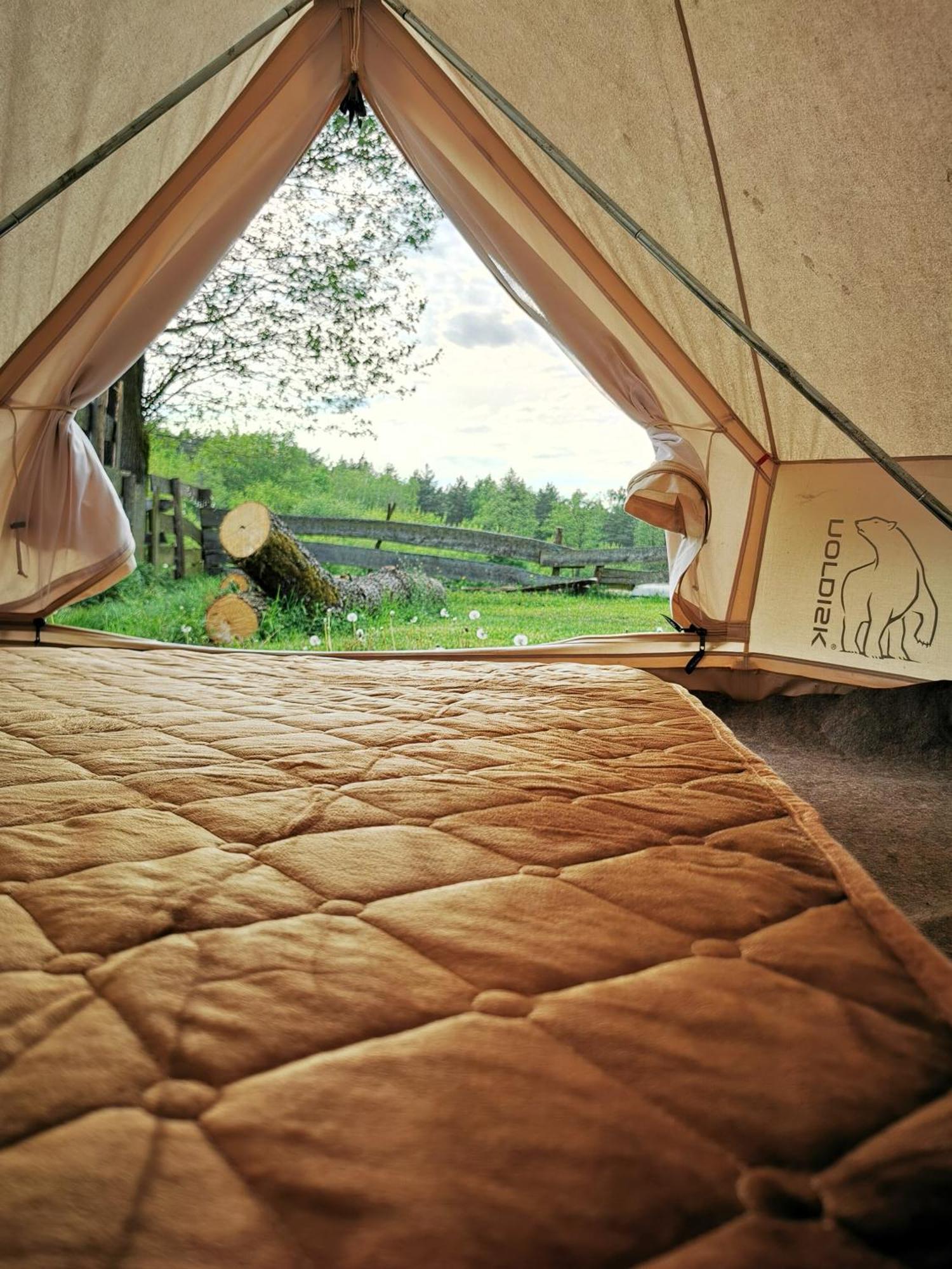 Glamping Kaliska Hotel Lochow Luaran gambar